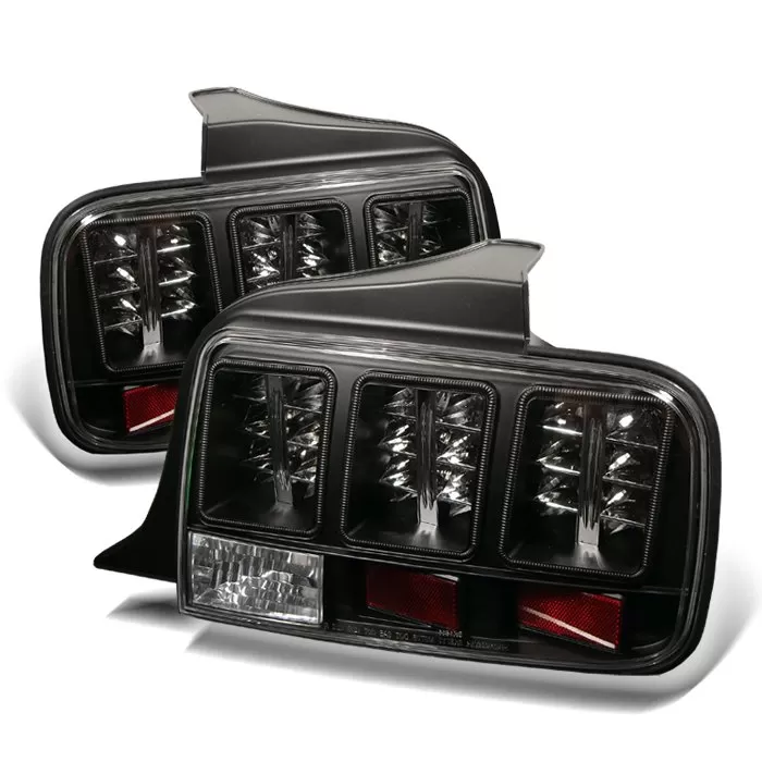 Spyder Auto LED Black Tail Lights Ford Mustang 2005-2009 - ALT-YD-FM05-LED-BK