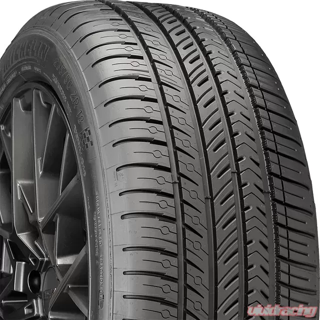 Michelin Pilot Sport All Season 4 Tire 235/40 R18 95YxL BSW | 39076